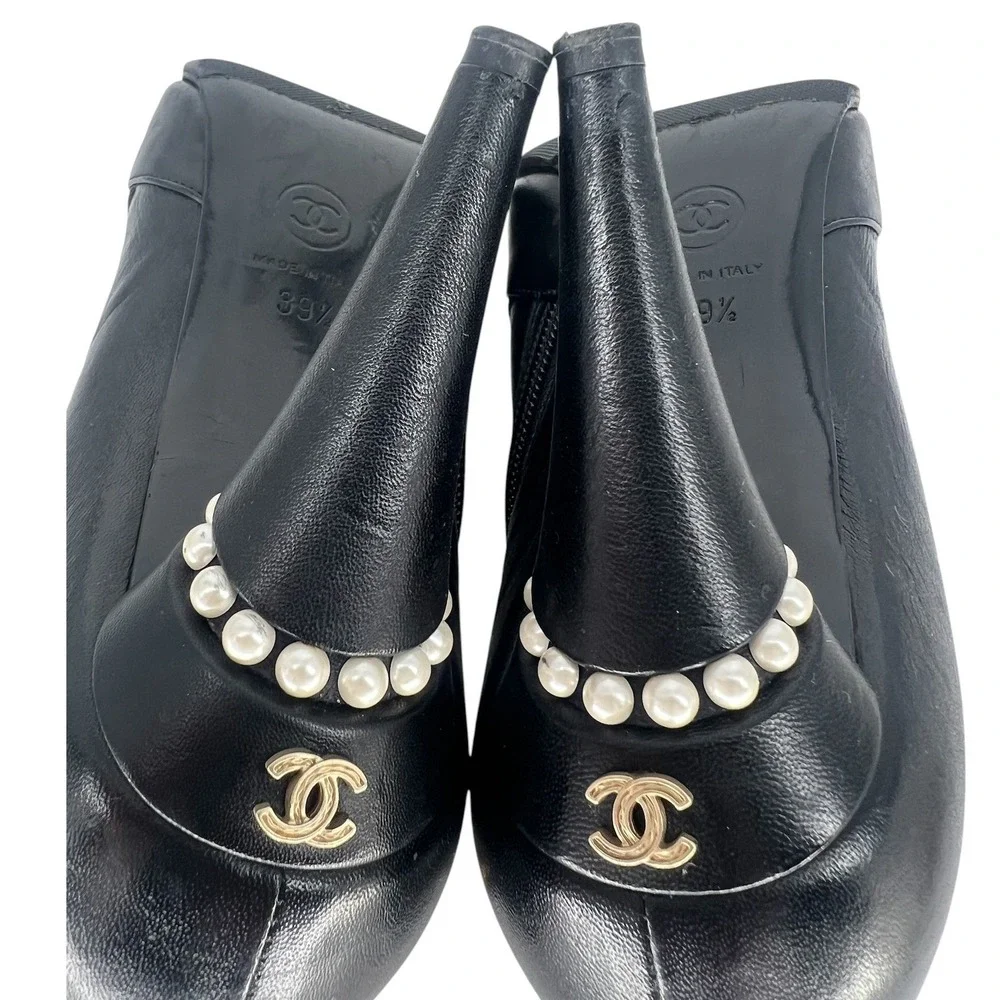 Chanel Pearl‎ CC Cone Heel Ankle Boots Black Leather Pointed Toe Size 39.5